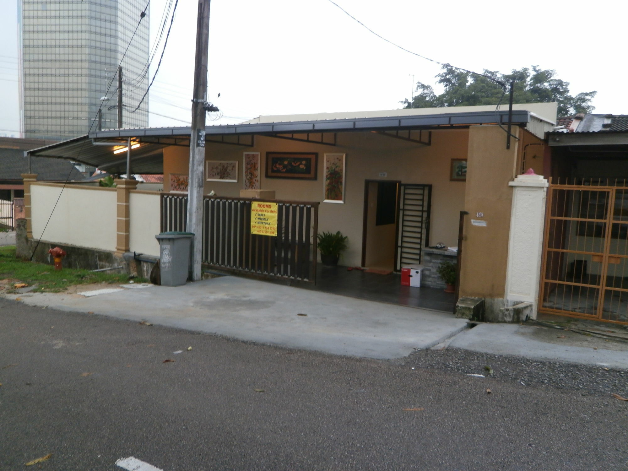 Check Inn Johor Bahru Exterior photo