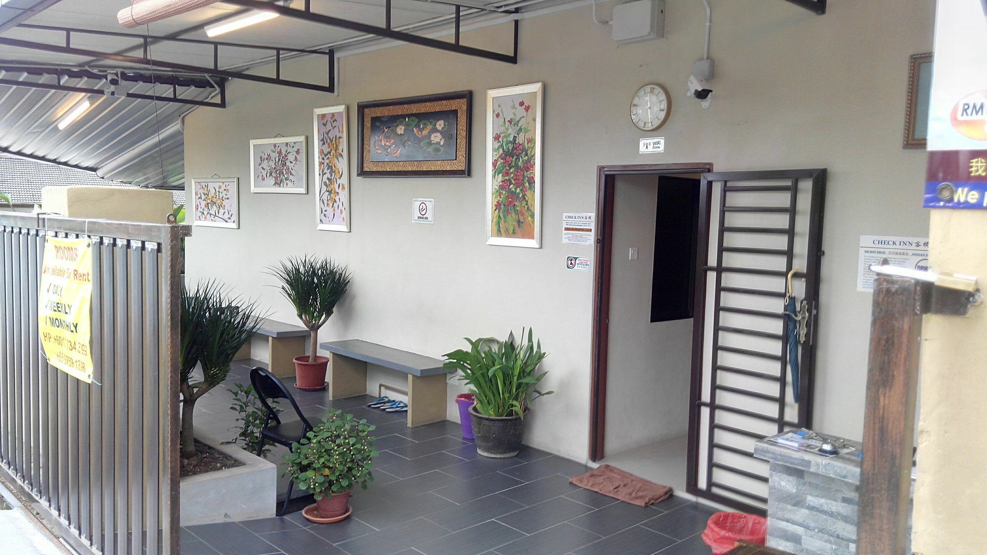 Check Inn Johor Bahru Exterior photo